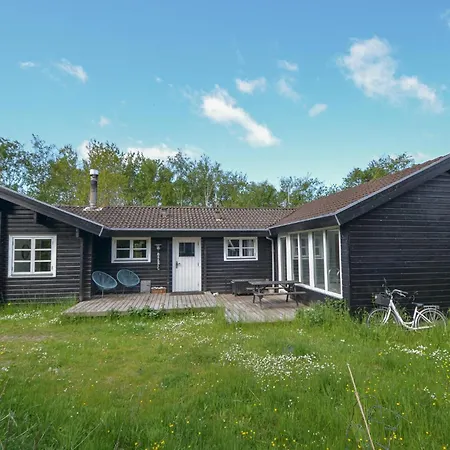 Lovely In With Wifi Holiday home