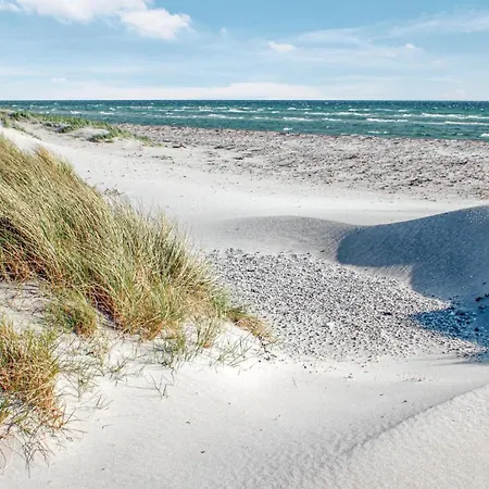 Vakantiehuis Four-Bedroom Holiday Home in Ebeltoft *