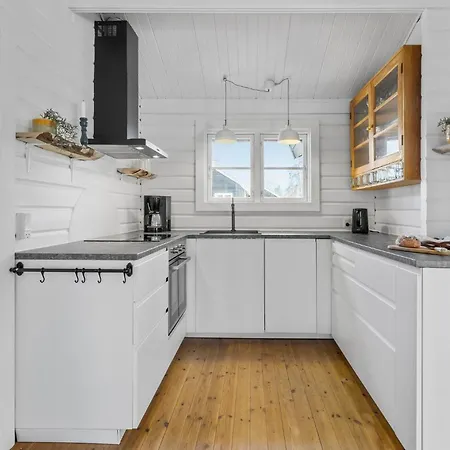 Amazing Home In Ebeltoft With Sauna 別荘 *