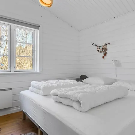 Four-Bedroom Holiday Home in Ebeltoft *