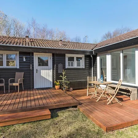 Four-Bedroom Holiday Home in Ebeltoft Vakantiehuis Ebeltoft
