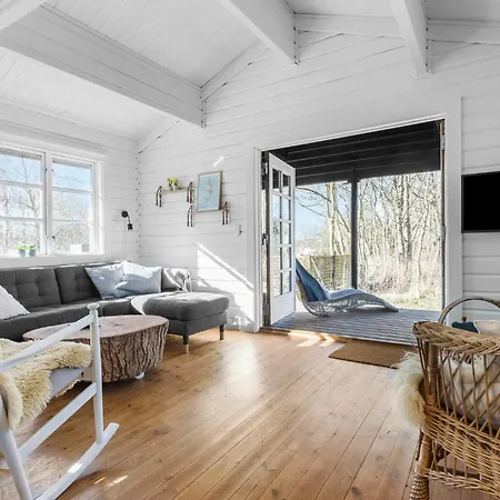 別荘 Amazing Home In Ebeltoft With Sauna