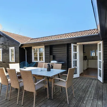 Four-Bedroom Holiday Home in Ebeltoft *