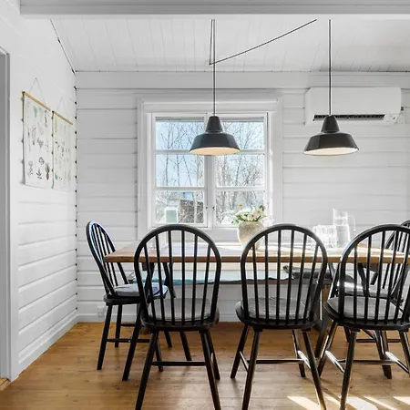 Vakantiehuis Four-Bedroom Holiday Home in Ebeltoft Ebeltoft